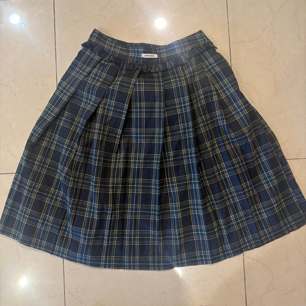 Crank Seoul pleated skirt